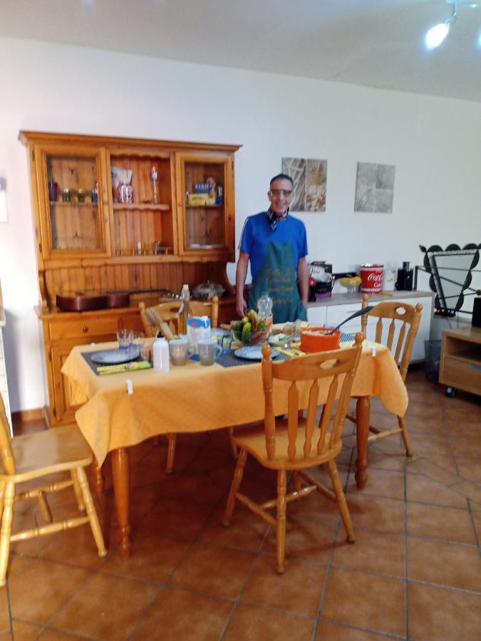 John Home Κατάνια Εξωτερικό φωτογραφία