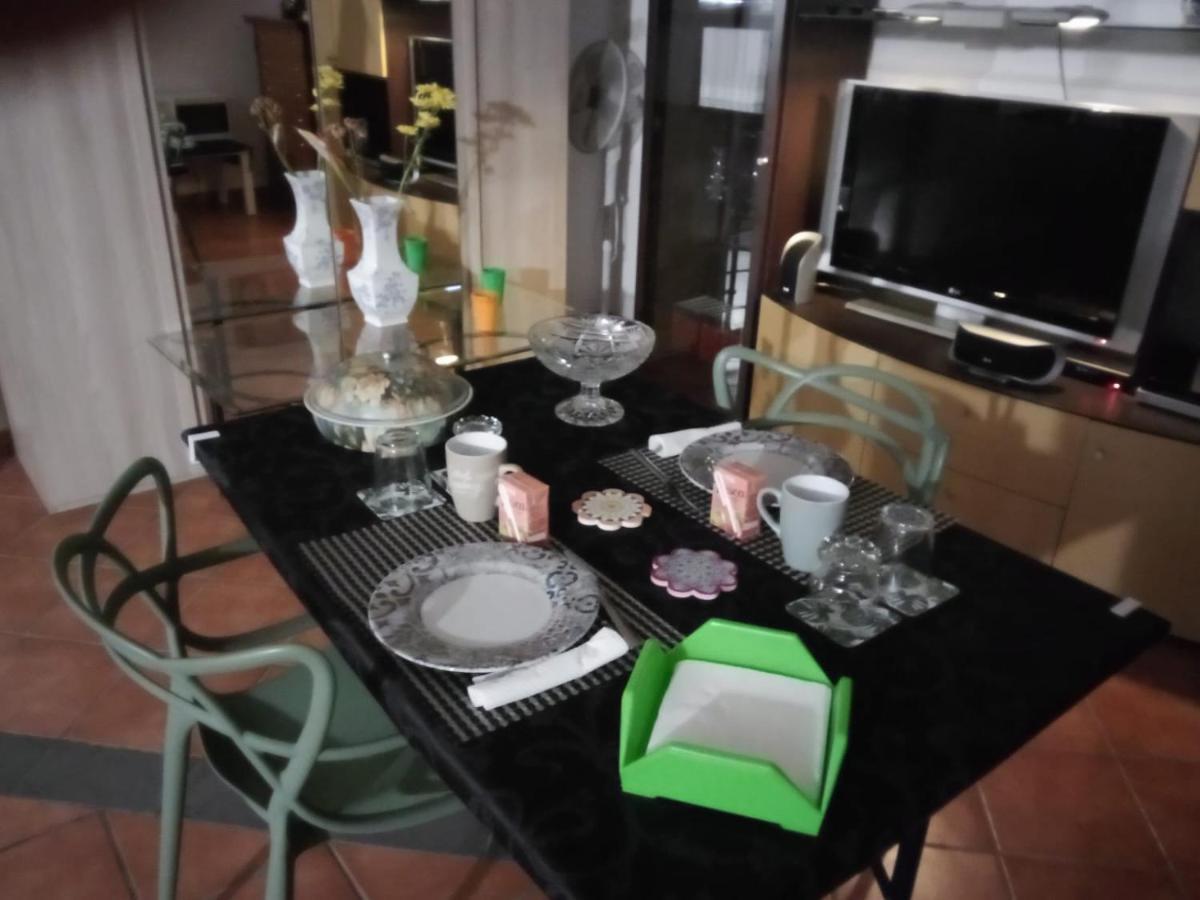 John Home Κατάνια Εξωτερικό φωτογραφία