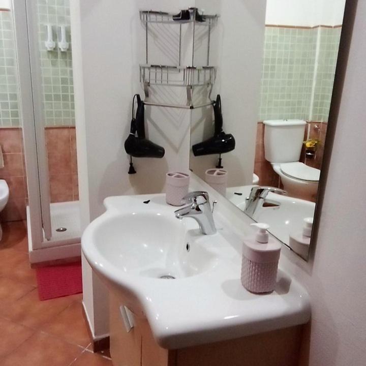 John Home Κατάνια Εξωτερικό φωτογραφία